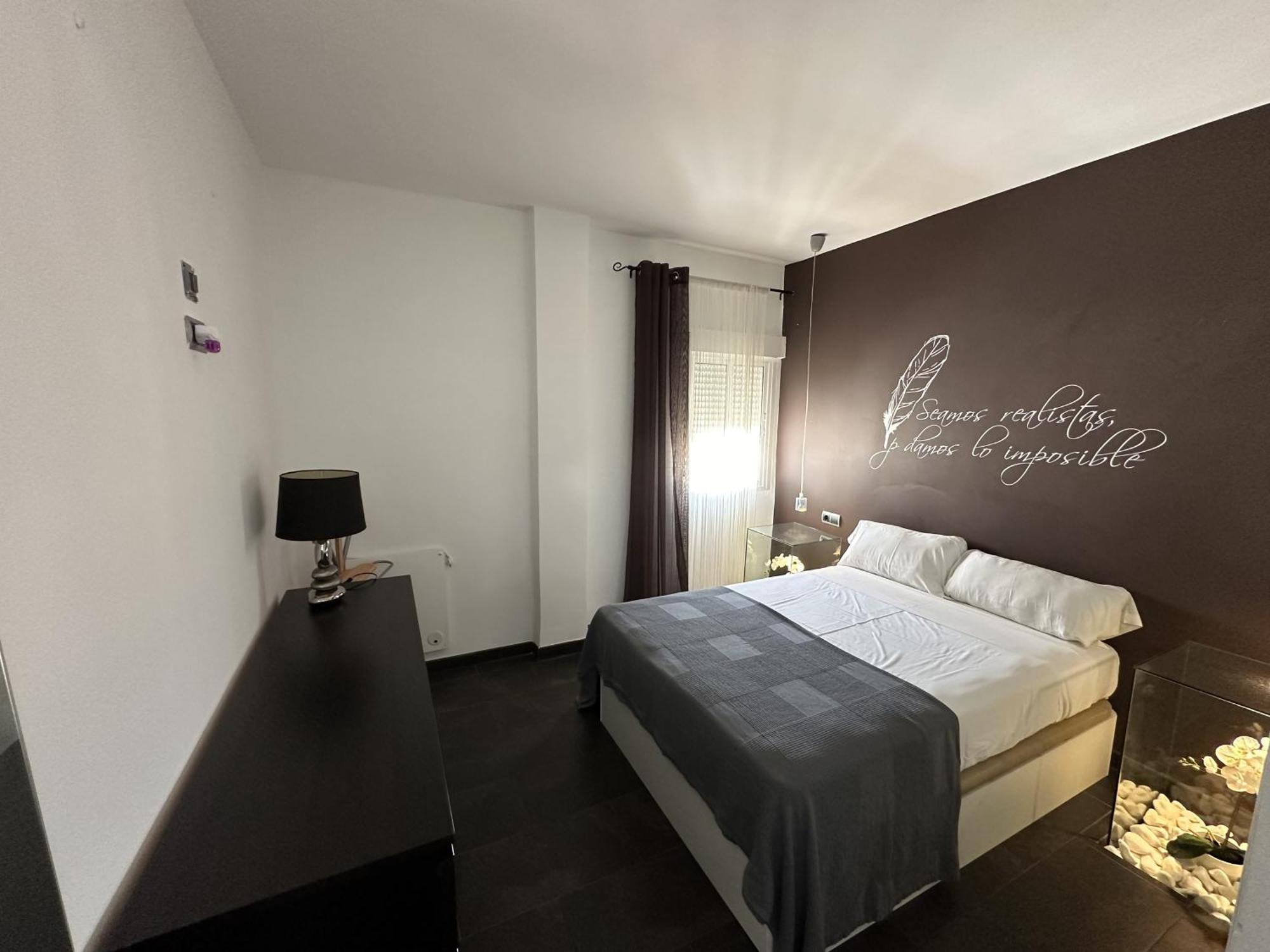 Atico Plaza Bailen Centro Appartement